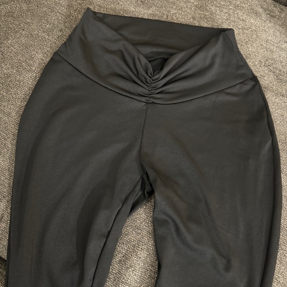 Y2k 90s Low Rise Ruched Flare Leg Black Pants - Picture 2 of 4